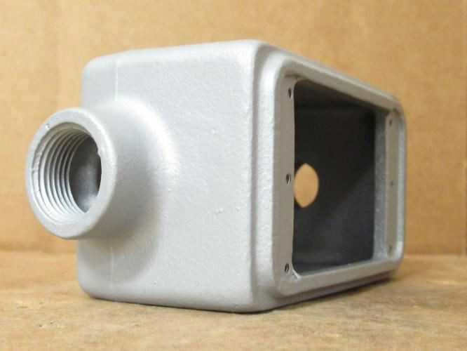 Appleton 3/4 21 FDC; Conduit Outlet Box; 3/4"NPT