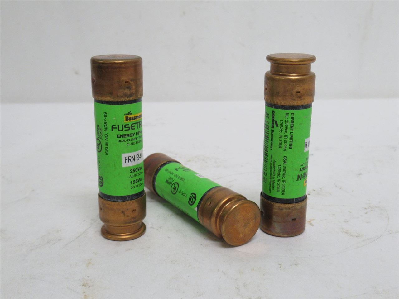 Bussmann FRN-R-40; Lot-3 Time Delay Fiberglass Fuse 40A; 250VAC