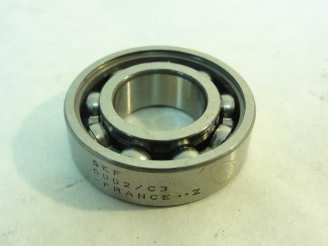 SKF 6002-JEM; Ball Bearing; 15mm ID; 32mm OD; 9mm Width