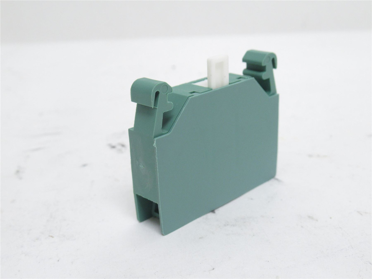 Schlegel DT1; Aux Contact Block 10A; 400VAC