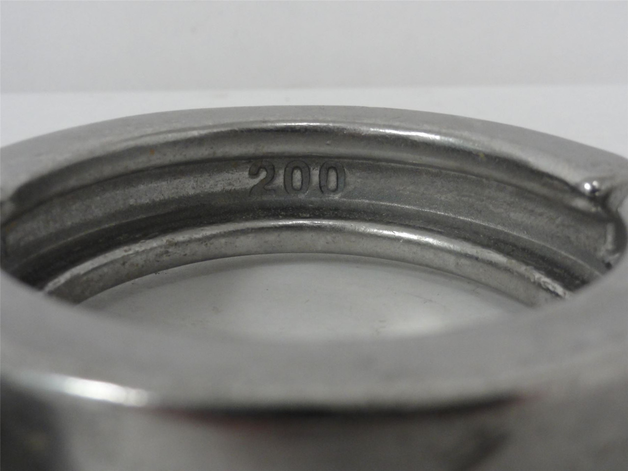 Dixon 13ILH200; I-Line Clamp; Size: 2"