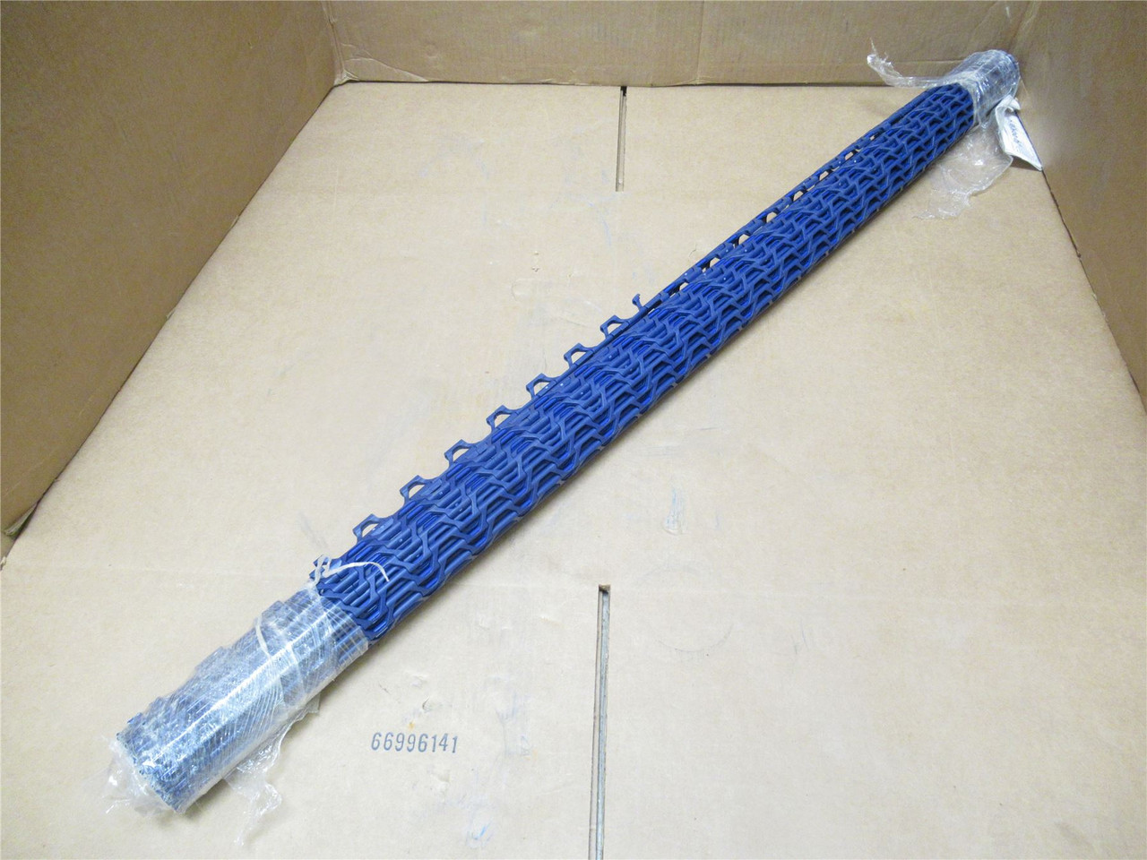 MFG- MDL-UNKN-237572; Mixed Flat Top Belts-Blue-White 48"W