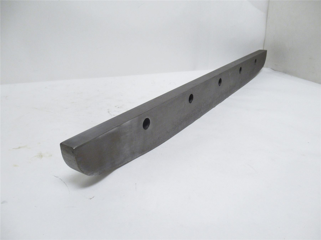 Durr Systems 32048818; Steel Back Up Bar 31" Long; 2-3/4" Wide