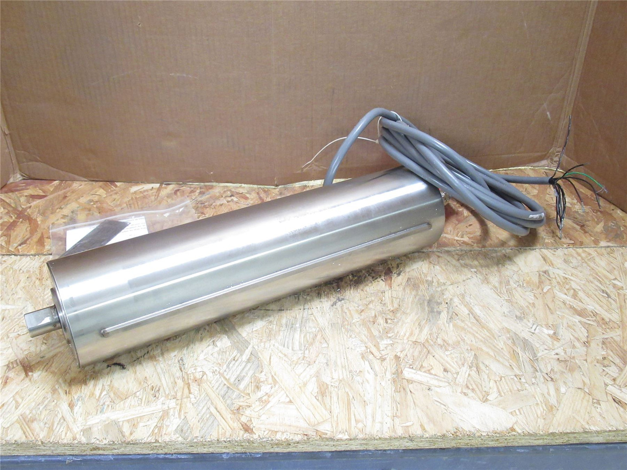 Dura-Drive CE VDE 530; Drum Motor W/Key; 5"OD x 17.72" Long