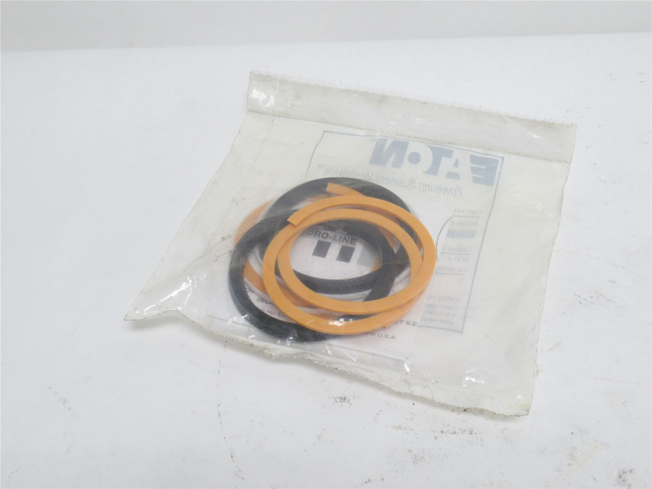 Eaton SKR5-512-05; Piston Seal Service Kit; 1-1/2" To 2"