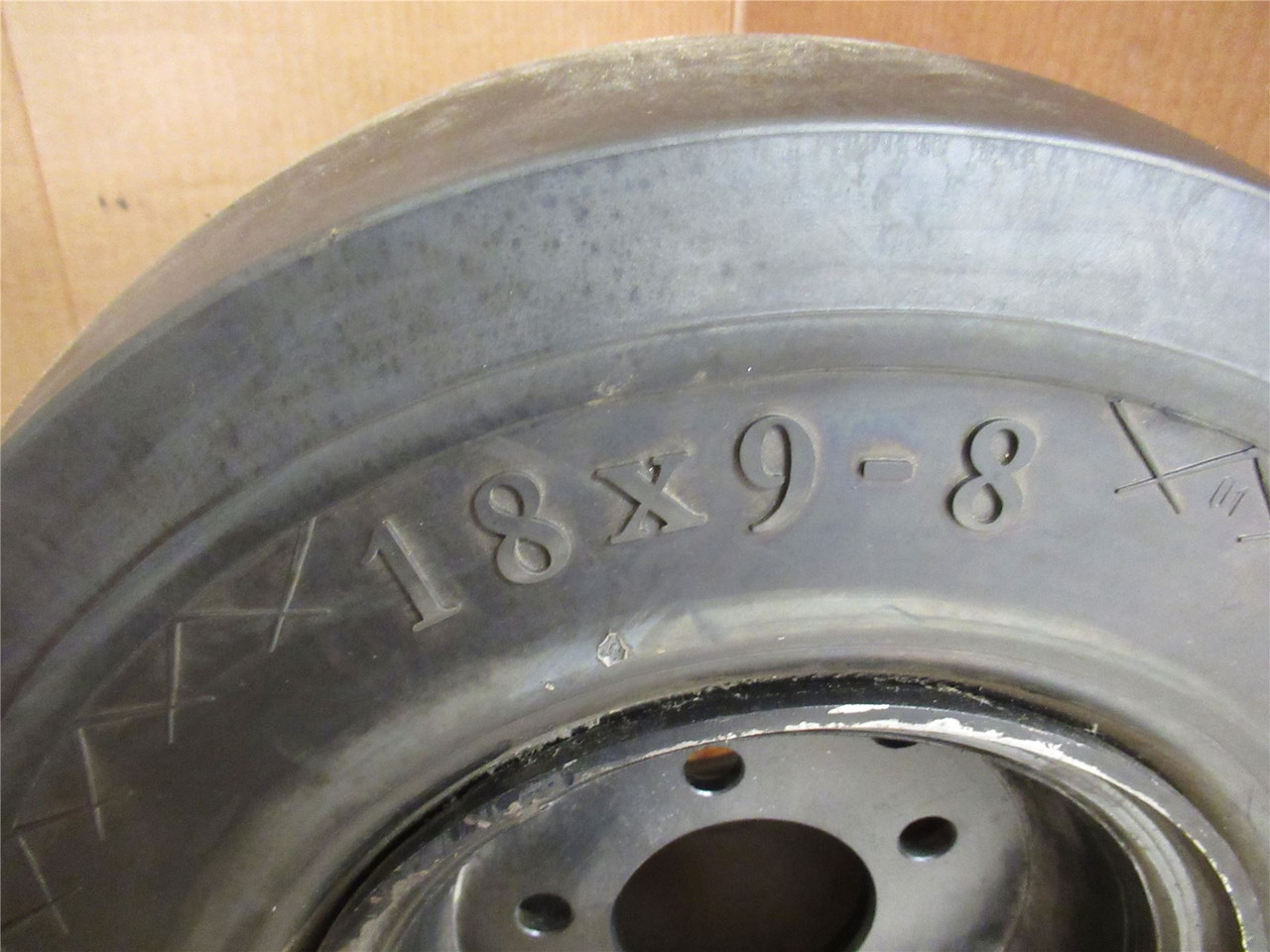 Trelleborg 18X9-8 T521 GT 4PR TL; Tire; 19" x 9" x 8"; 5-Bolt