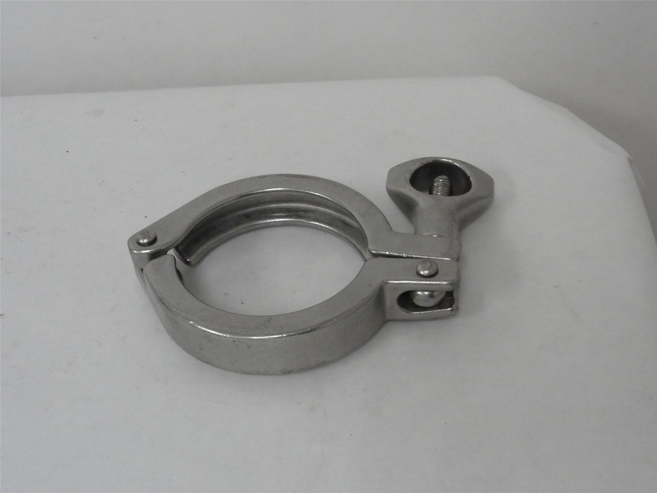 Sanitary Solutions SS13MHM-2-304; Single Pin Clamp; SS; Size: 2"