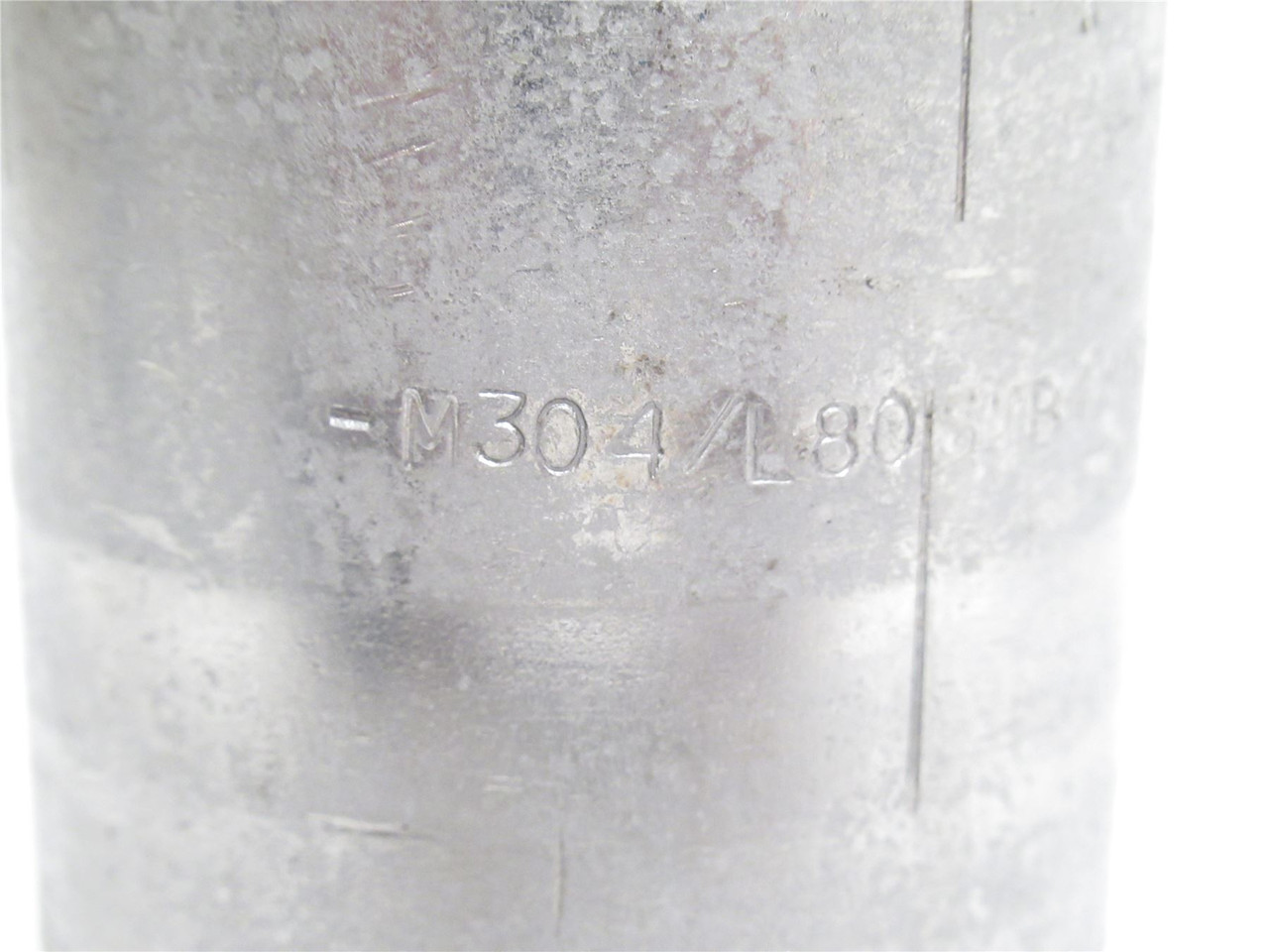 Industry-Std 4TNX9; Pipe Nipple; SS-304; 1-1/2NPT; 4" Long