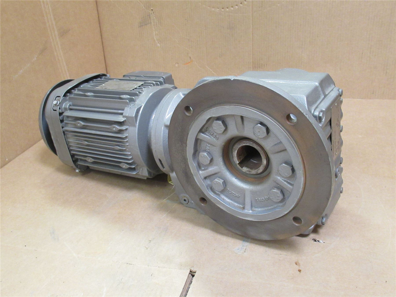 SEW KAF67DRE90L4/C; Wired AC Gear Motor; 2HP; 61:1 Ratio; 460V