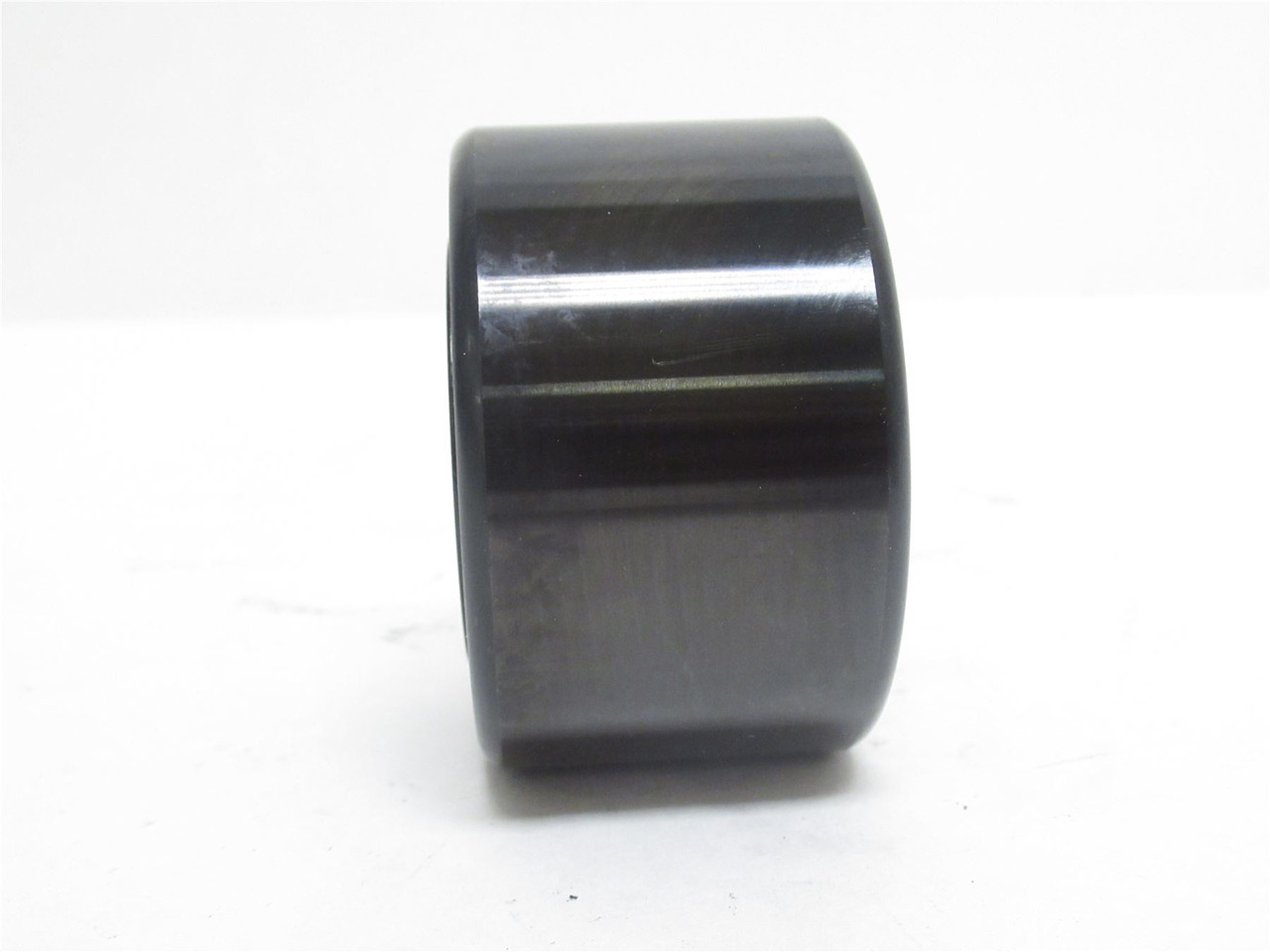 McGill CYR 2 1/2 S; Flat Yoke Roller 3/4"ID x 2-1/2"OD