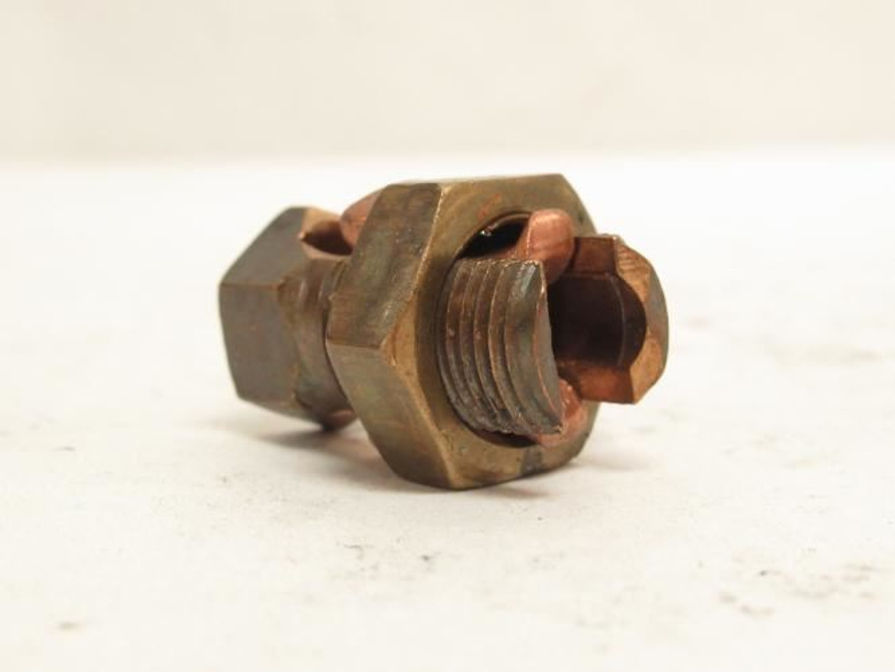 T&B 2H DB; Bronze Alloy Split-Bolt Connector; 6-3STR