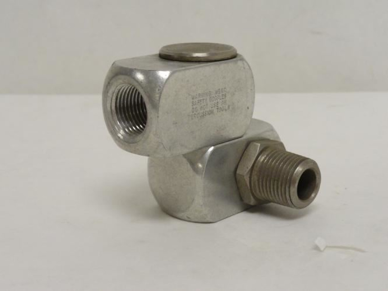 IRAX MDL-UNK-181017; Swivel Fitting; 1/2NPT x 1/2NPT; 150PSI
