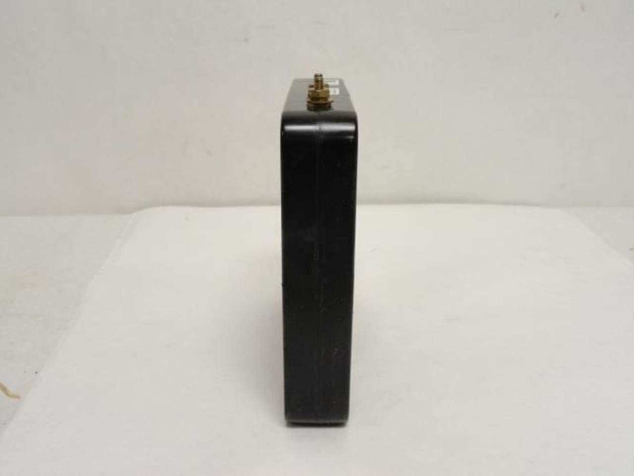 CR Magnetics CR8SHT-202; Current Transformer Ratio: 2000:5