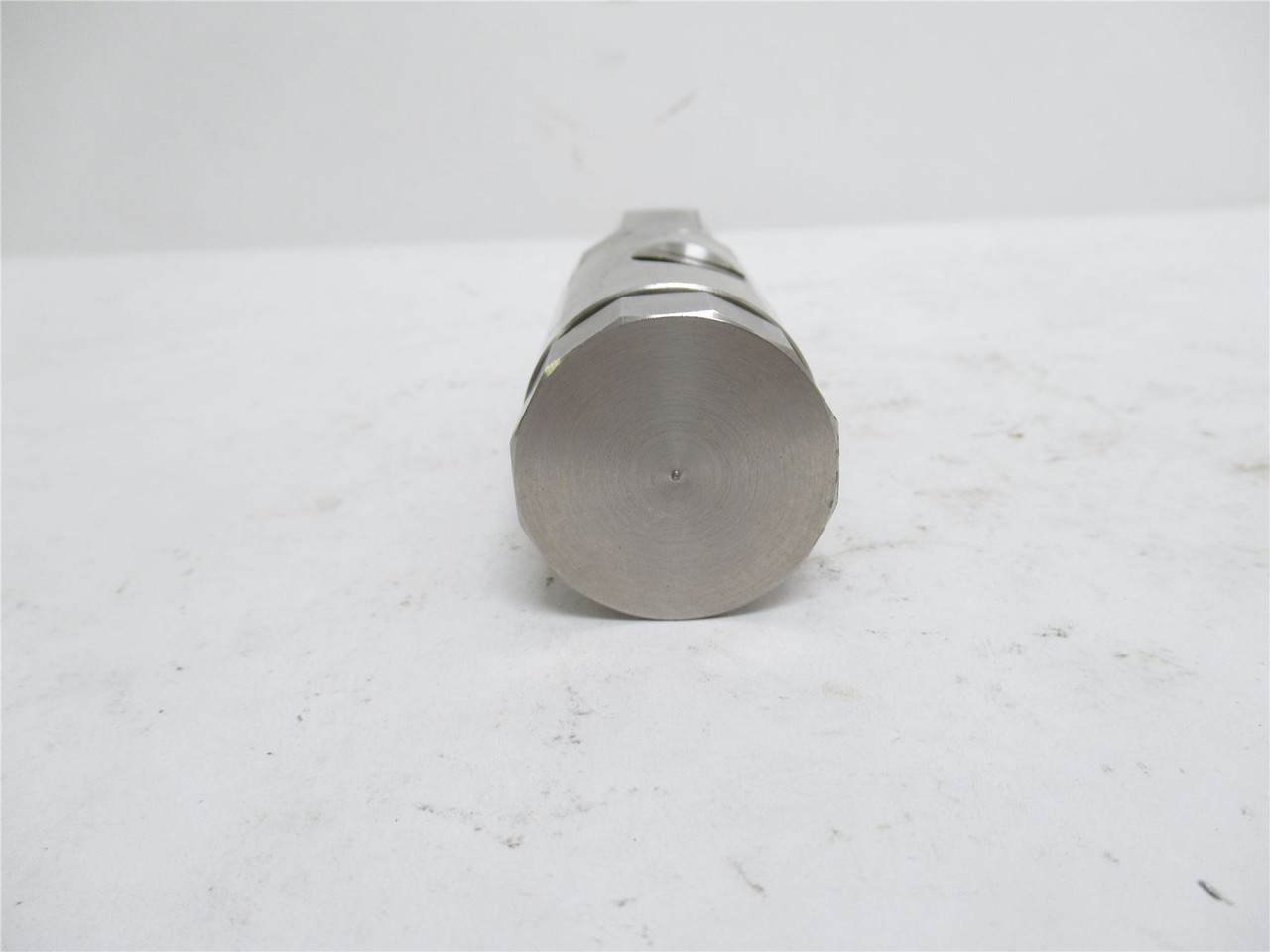 CHAD Equipment CMP-01680; Arbor Swivel; SS; 3/8NPT x 1/2NPS