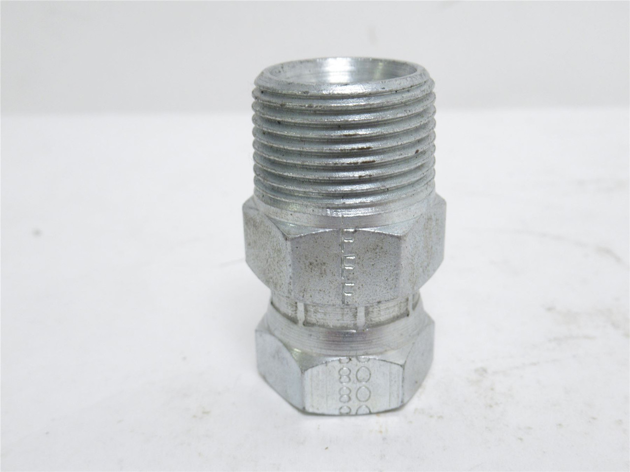 Eaton 9205X8X12; Straight Steel Adaptor; 1/2MNPT x FNPT