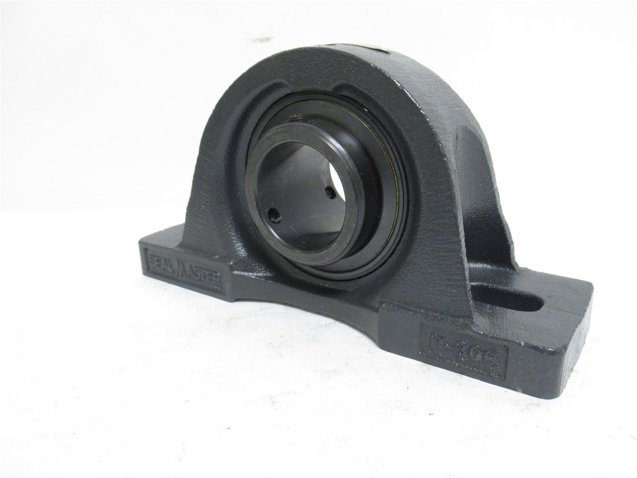 Sealmaster MPD-32; Pillow Block Bearing; 2"ID; 2-Bolt Mount