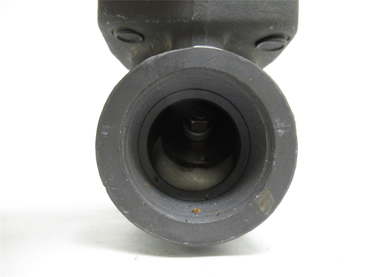 SMP SM840CT; Swing Gate Check Valve; 1-1/2NPT; 1975PSI