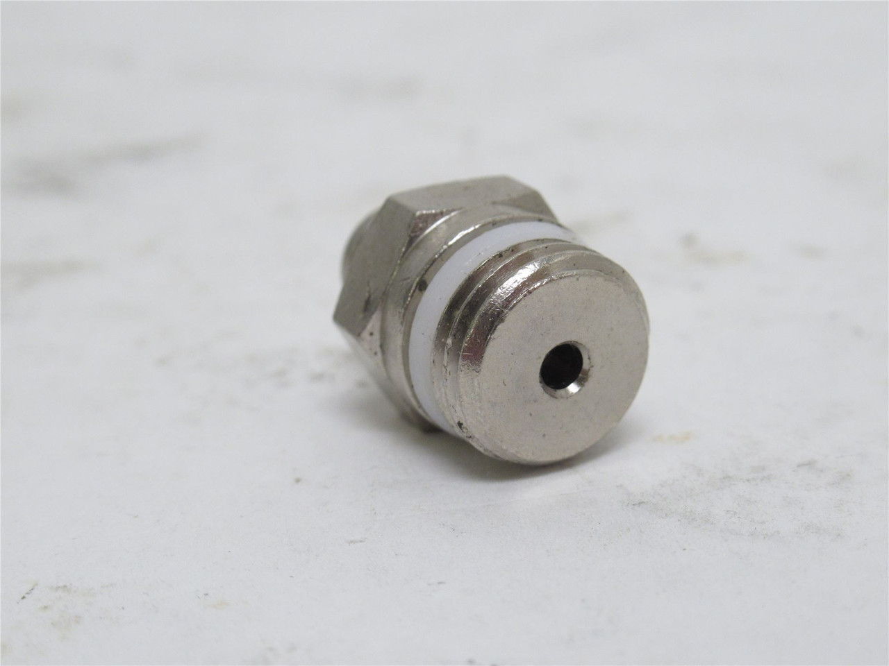 Norgren 124250128; Tube Adapter; 1/8" Tube O/D x 1/4 NPT