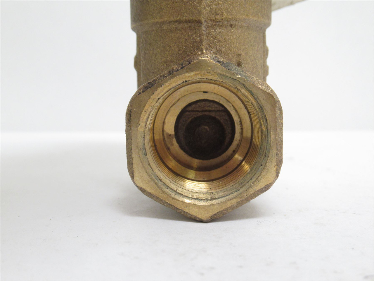 Nibco NL05008; Bronze Gate Valve T-111; 3/4NPT; 200CWP