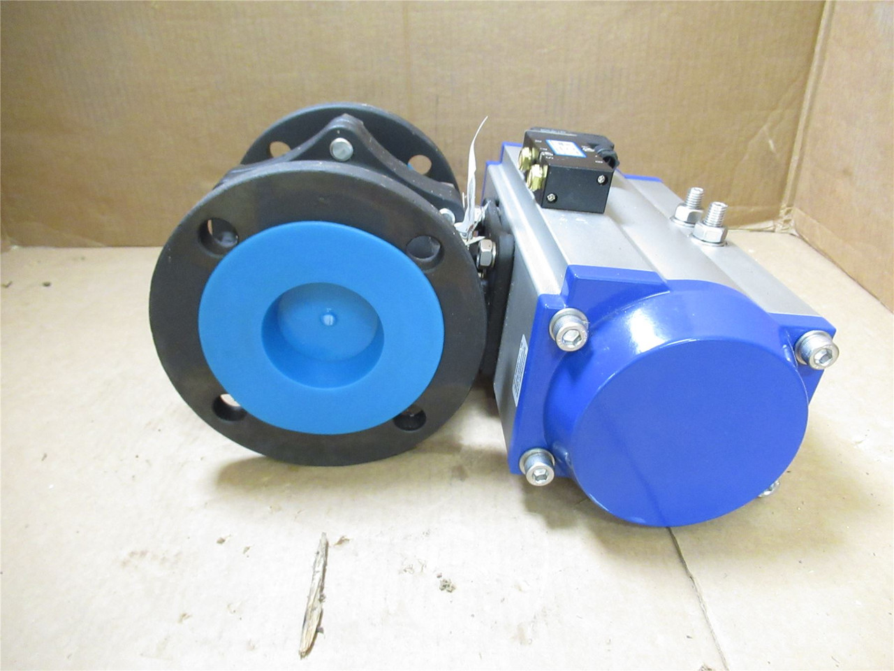 DynaQuip V5C6.EJ; Actuated Flanged Valve; Class: 150; Size 3"