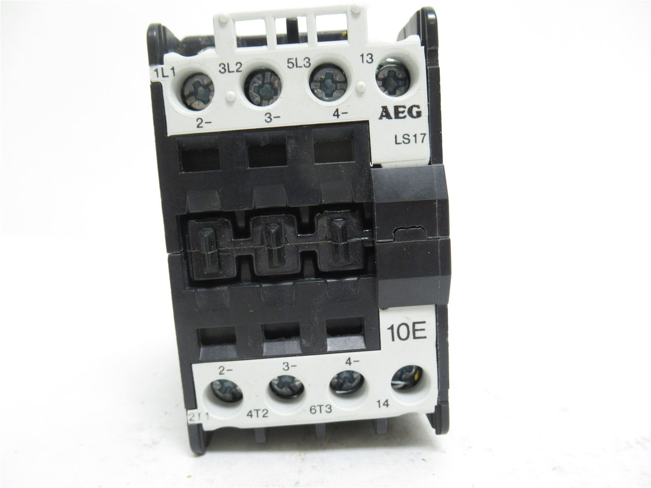 AEG 910-302-663-25-24; Contactor; 30A; 600VAC; 3P; Coil: 24V