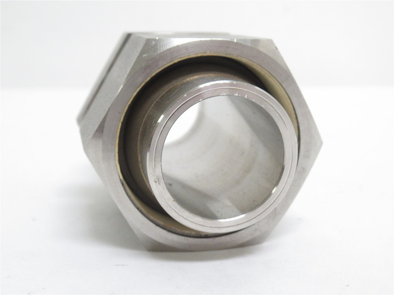 Swagelok SS-20-TA-1-20AN; Male Adaptor; SS-316; Size: 1-1/4"