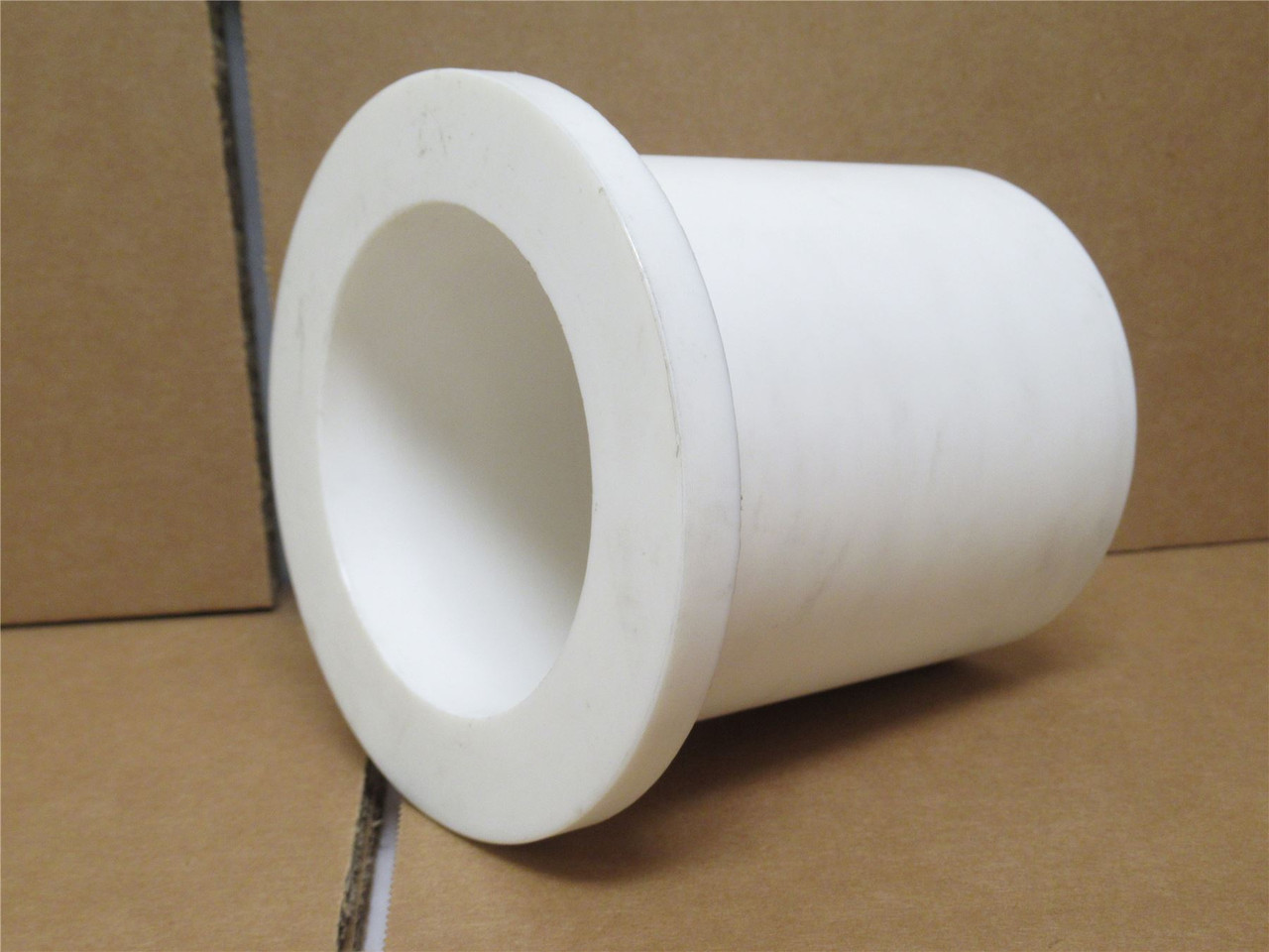 Cozzini DWG-A-0574-09; Delrin Bushing; 3"ID; 4-1/2" Flange OD