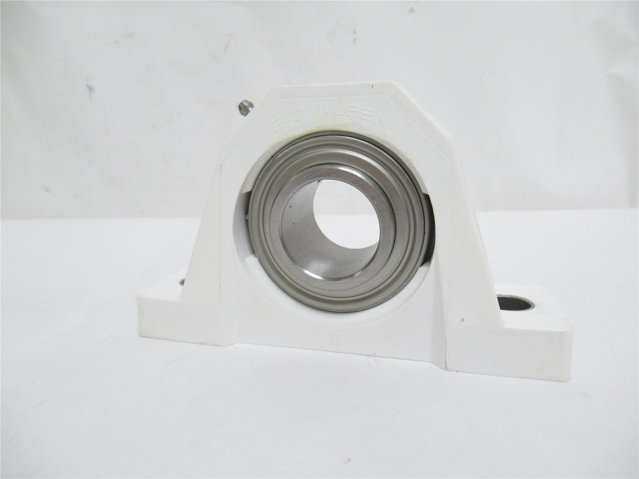 Dodge P2B-SCEZ-107-PSS; Pillow Block Bearing 136700 1-7/16"ID