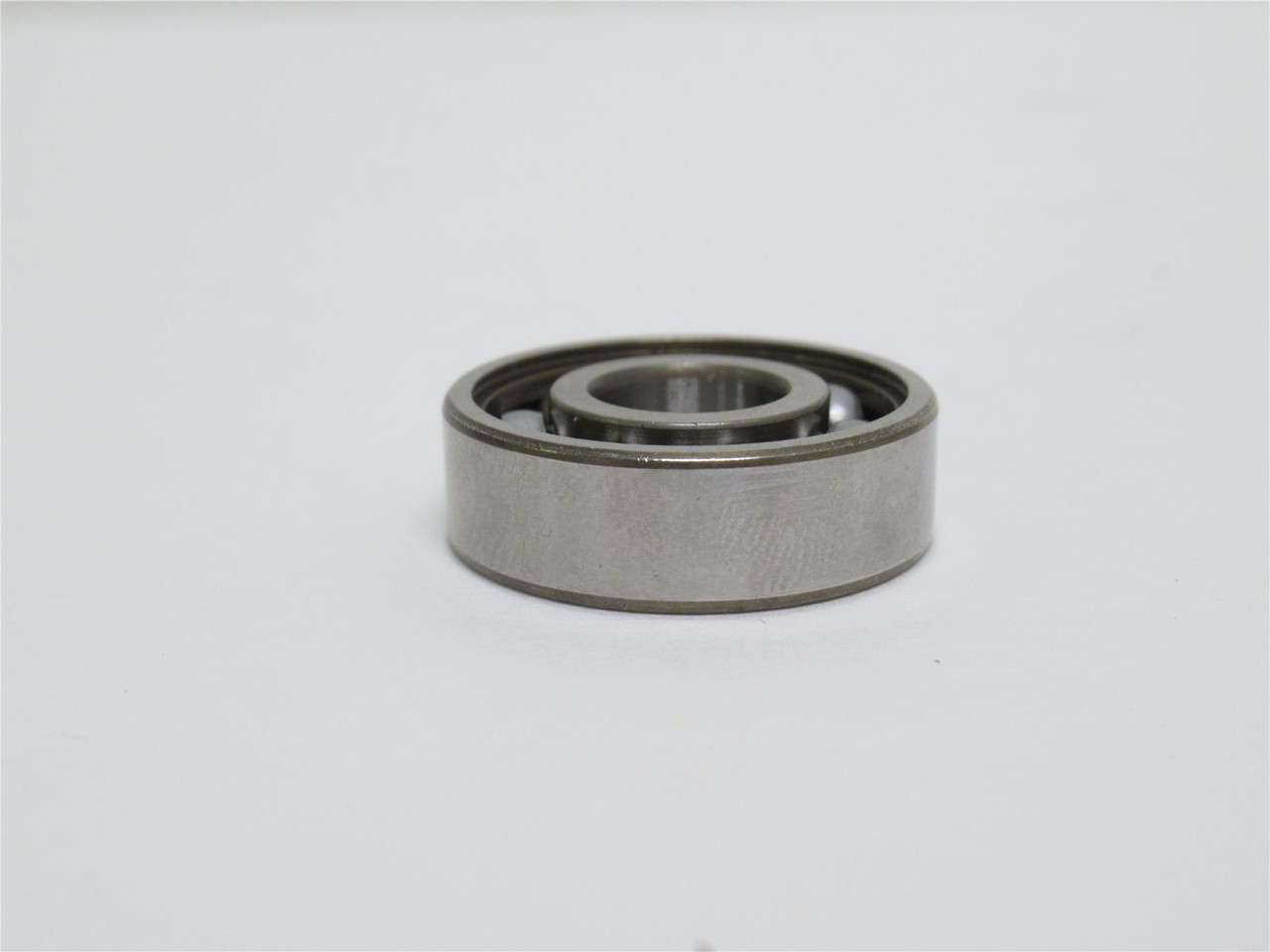 SKF 6000; Ball Bearing; 10mmID x 26mmOD x 8mm Wide