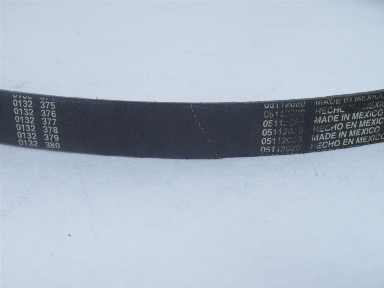 Continental B37; V-Belt; 40" Outside Length; 21/32 Top Width