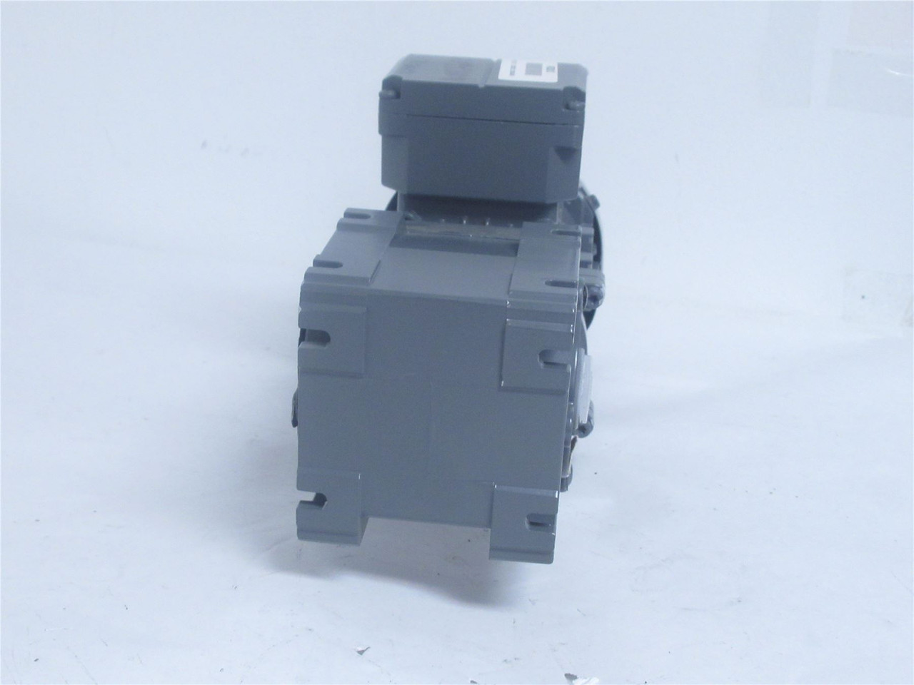 Lenze G500-B45; Gear Motor; 1390-2500Rpm ; 230-400/460V