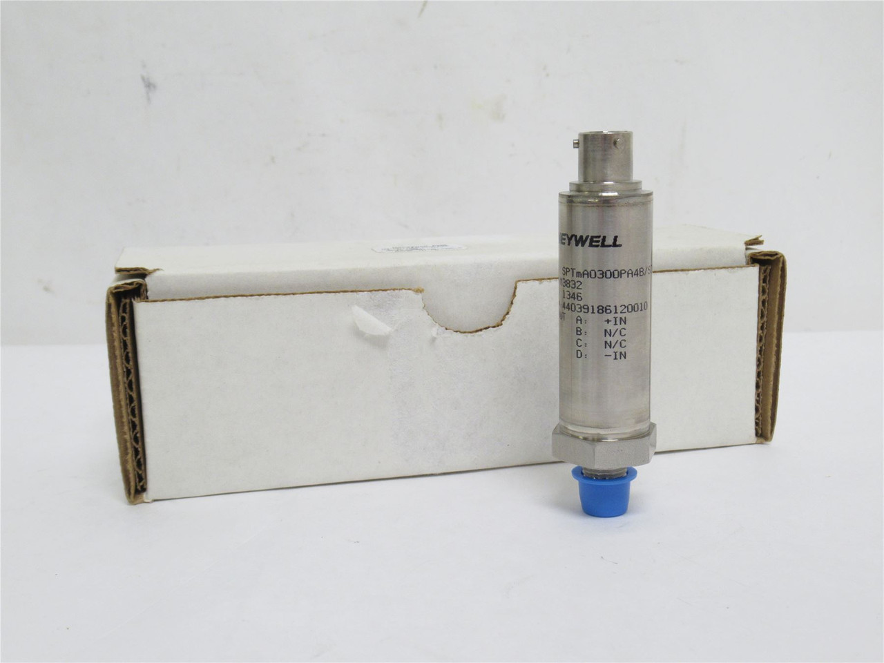 Honeywell SPTMA0300PA4B; Pressure Sensor; 0-300PSI; 10VDC