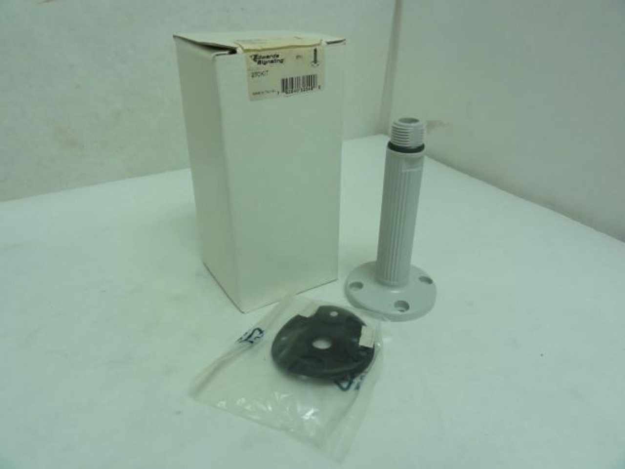 Edwards Signaling 270KIT; Stacklight Footing With Extension