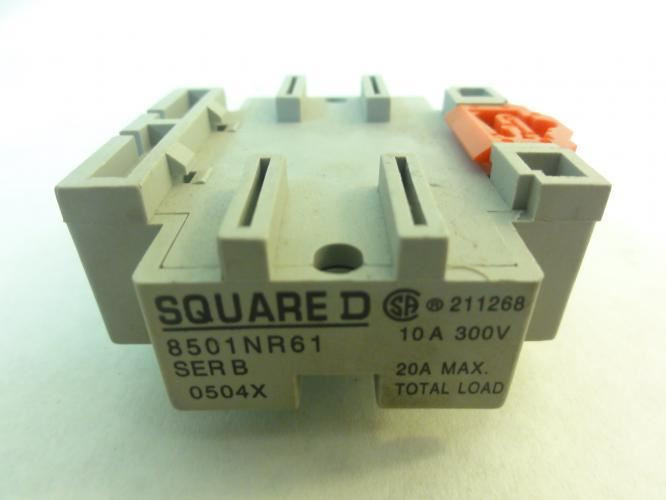 Square D 8501NR61; Relay Socket; 10A; 300V; 20A Max