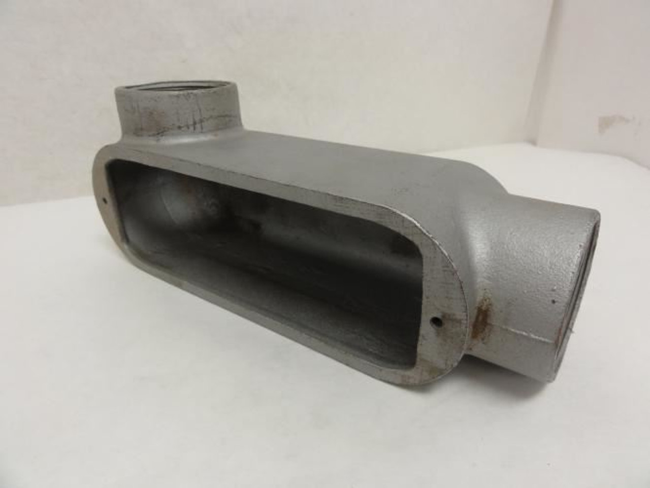 Appleton LL68; Iron Conduit Outlet Body; 2 FNPT; Form 35