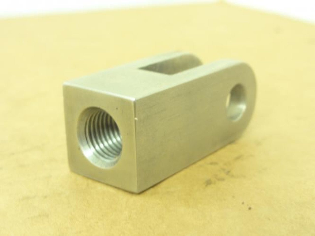 MFG- DMCI-082509; Exhaust Clevis; .327"ID; 1/8"NPT