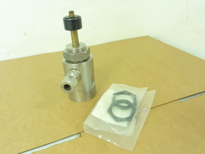 MFG- KPE015015; C02 Cylinder