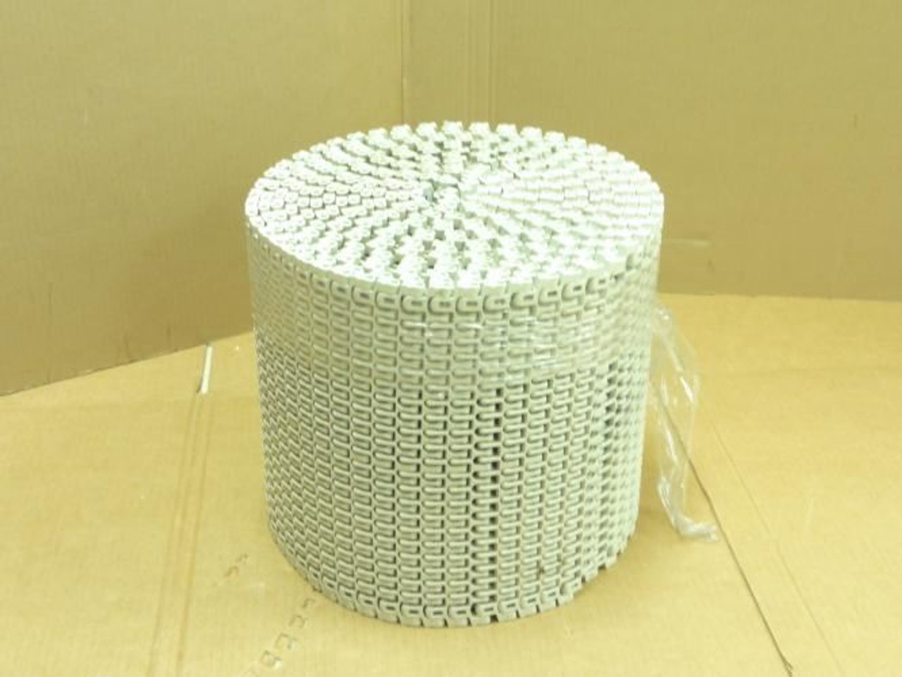 MFG- MDL-UNKN-194040; Conveyor Belt; Flat Top; 12"W; 15ft L