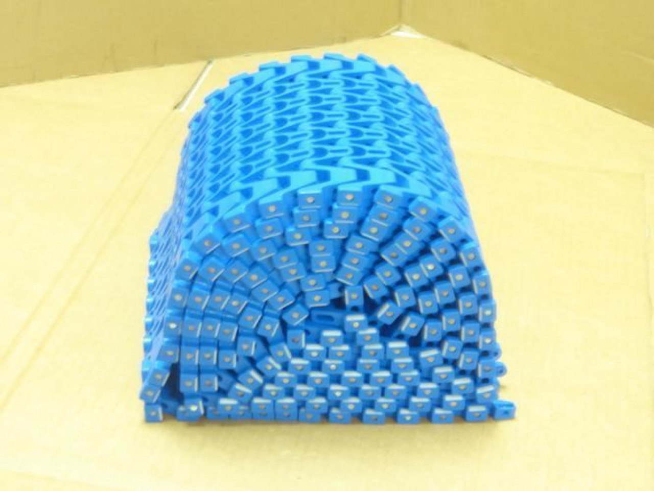 MFG- MDL-UNKN-194008; Conveyor Belt; Flat Top; 8"W; 5ft