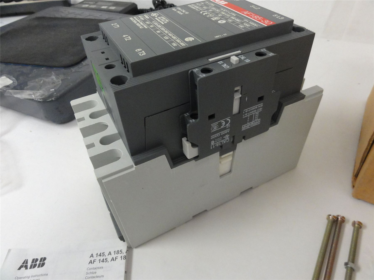 ABB 1SFL497001R7211; Contactor 185A 3P 440V Coil 20-60VDC