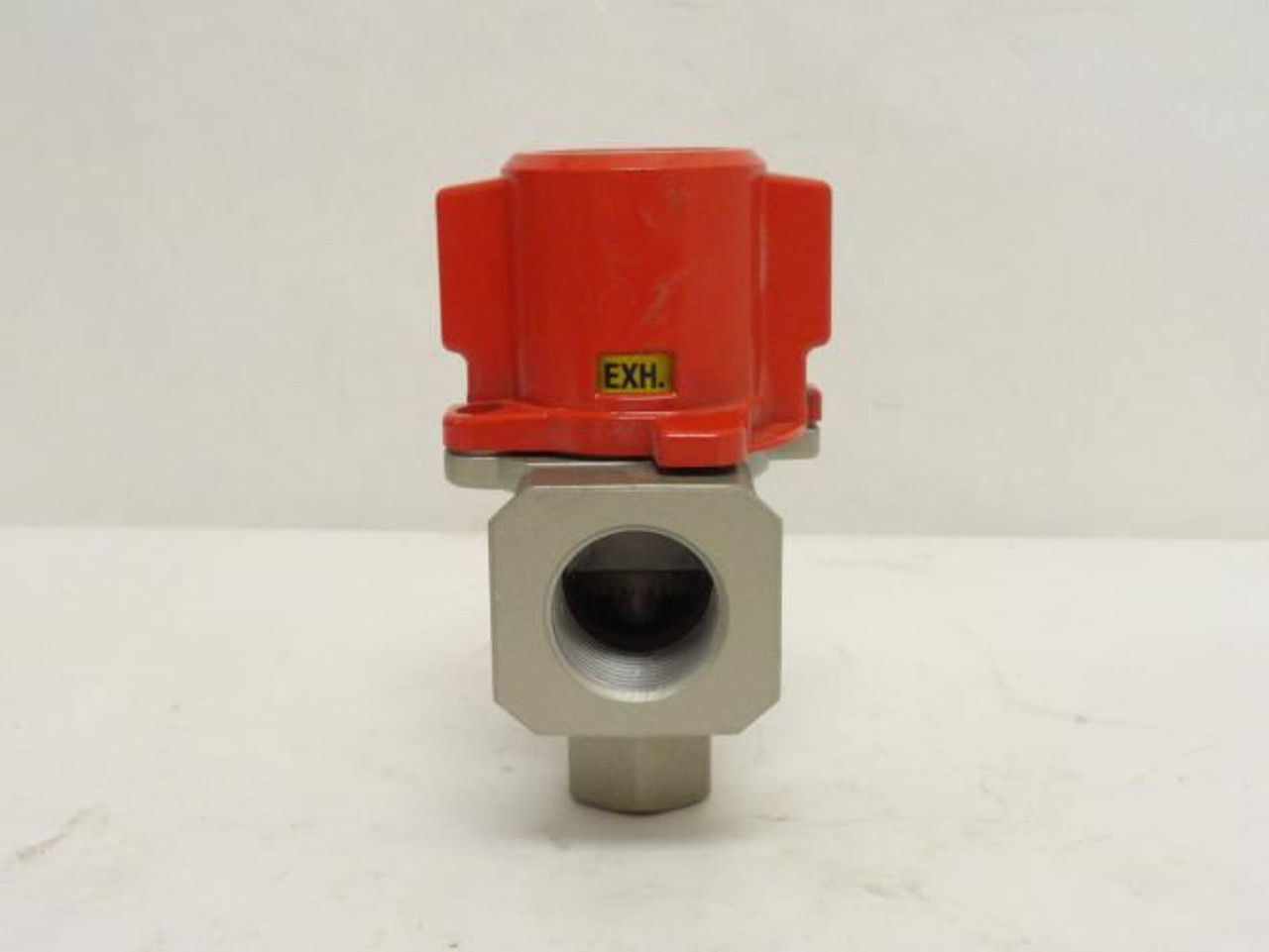 SMC VHS50-N10-Z; Lockout Hand Valve; 3-Port; 3/4NPT