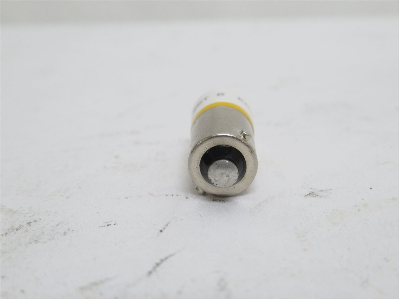 Siemens 3SB3901-1BA; Yellow LED Lamp; 24VAC/DC