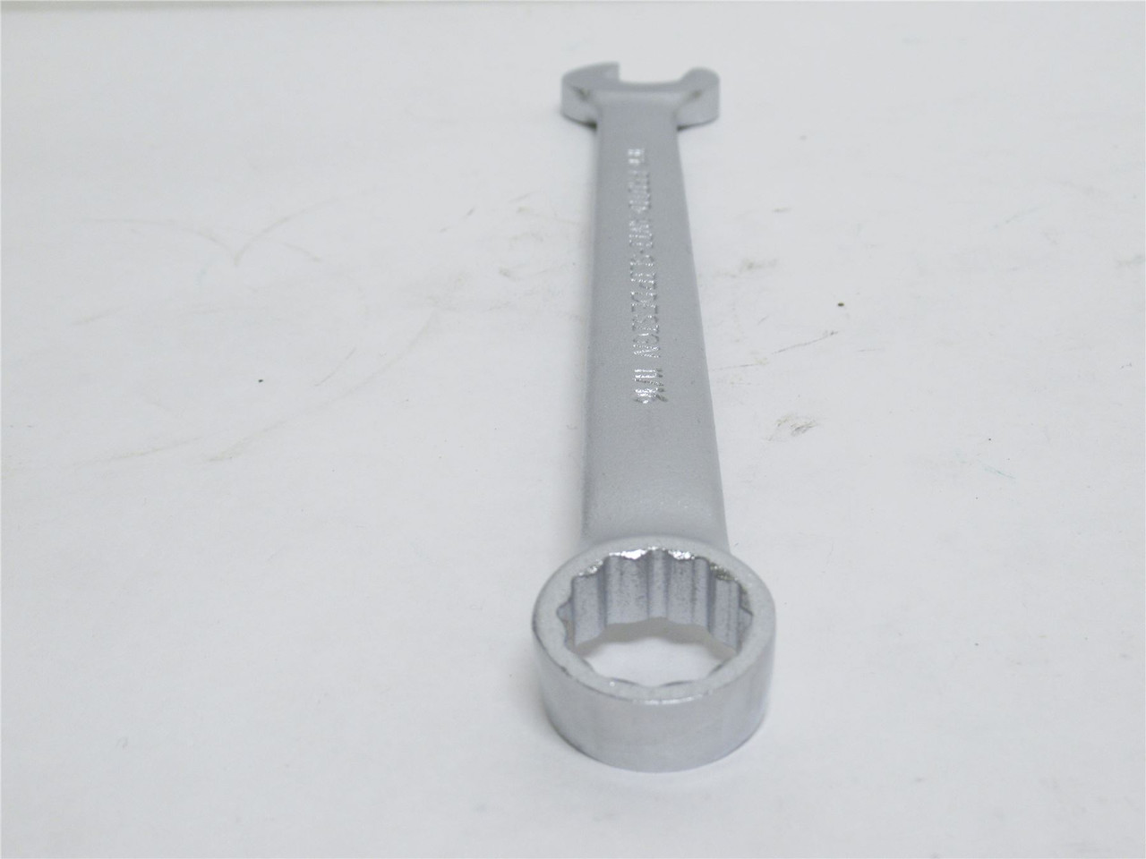 Proto 1222ASD; Straight Head Satin Combination Wrench; 11/16"