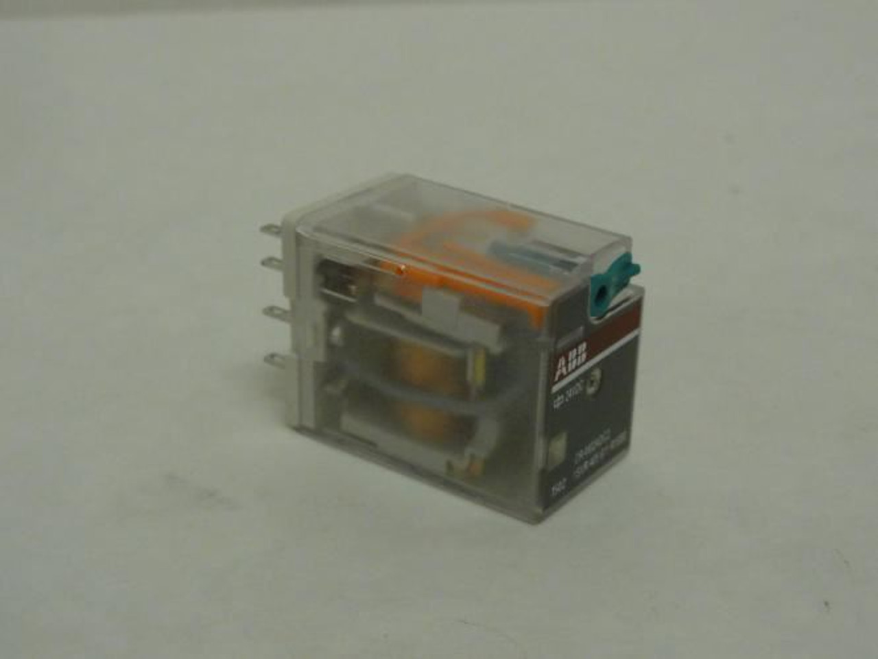 ABB 1SVR405611R1000; Relay; 12A; 250Vac; SPDT; Coil: 24Vdc