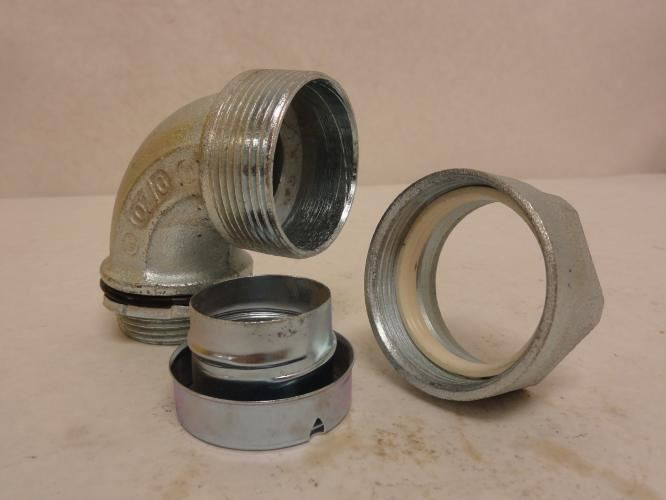 OZ Gedney 4Q-9125; Liquid Tight Conduit Elbow 90Deg; 1-1/4"