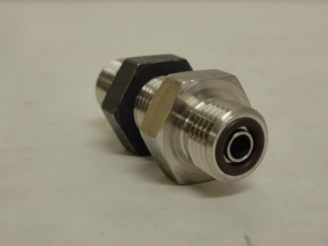 SSP 4 WLO-SS; Bulkhead Union; SS-316; 1/4 ORFS x 1/4 ORFS