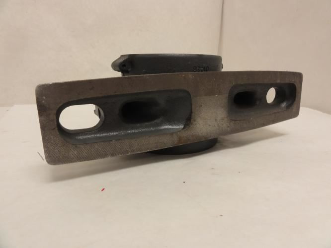 Cooper 01EBCP111GRAT; Split Pillow Block Bearing; 1-11/16"ID