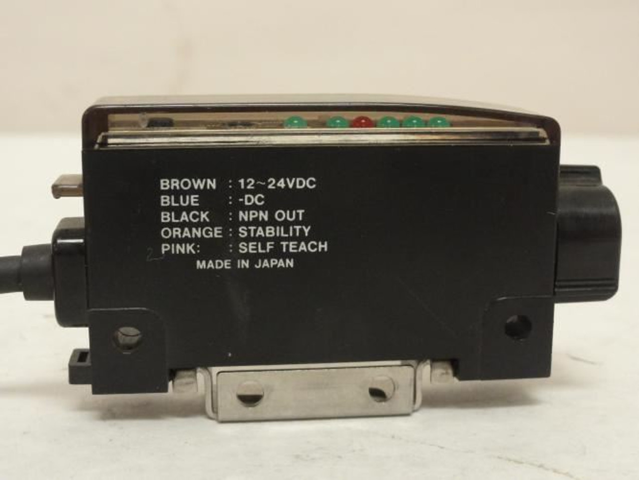 Allen-Bradley 42FT-F2LNA-A2; Photo Sensor; 12-24VDC; 2m