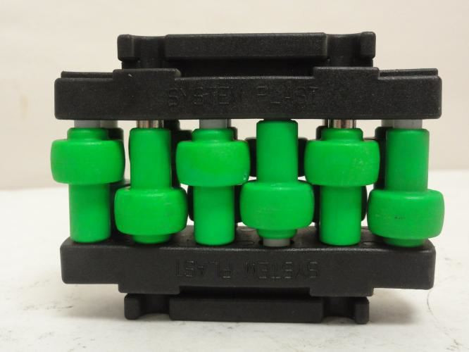 Regal RGC30-165H70G85; System Plast Rollerguide; POM