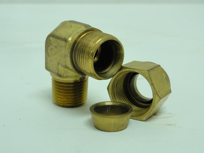 Swagelok B-810-2-6; Brass Tube Fitting; 1/2" Tube x 1/4 NPT